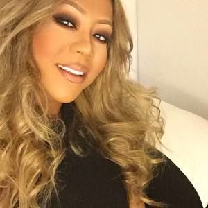 Meet your Posher, Tiff